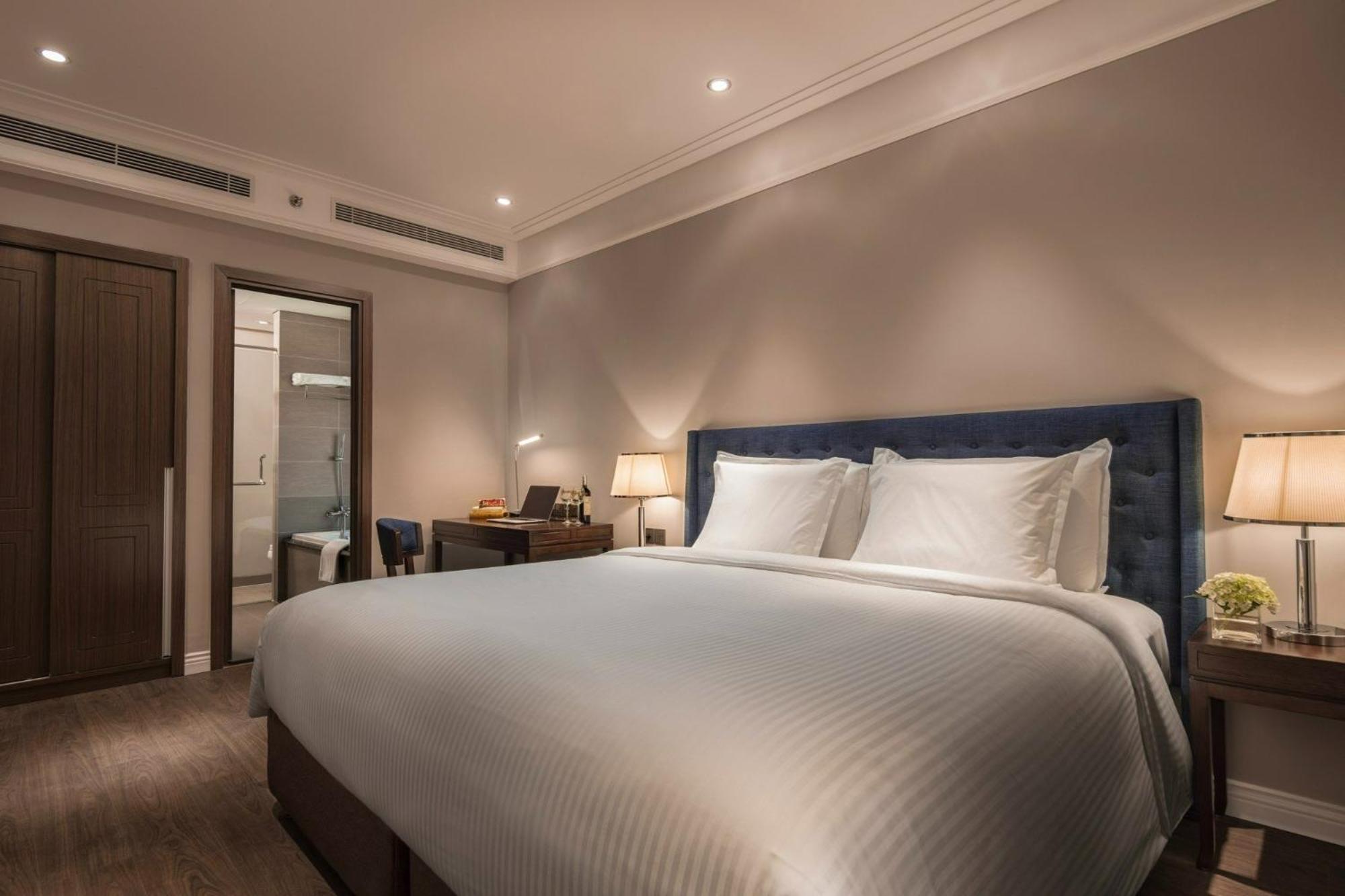 Luxury Apartment - Rooftop Swimming Pool - Beach Front - Hinata Apartment Danang Exteriér fotografie