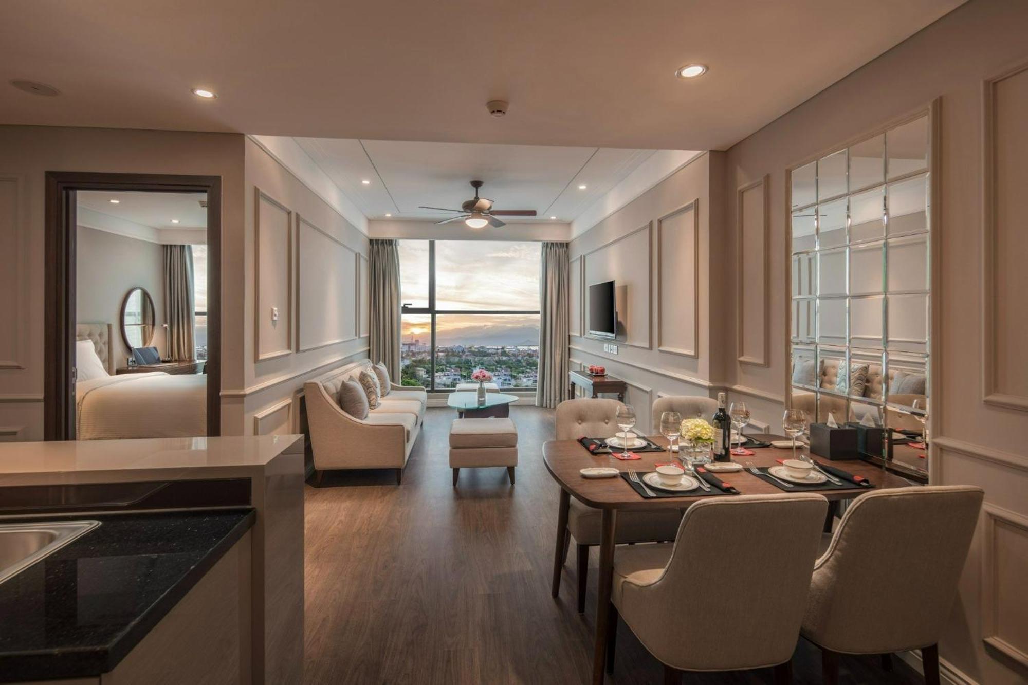 Luxury Apartment - Rooftop Swimming Pool - Beach Front - Hinata Apartment Danang Exteriér fotografie